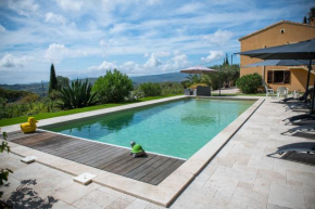 Villa Ma Cardaline avec Piscine et Vue Mer pour 6 Personnes Classé 4 Etoiles
